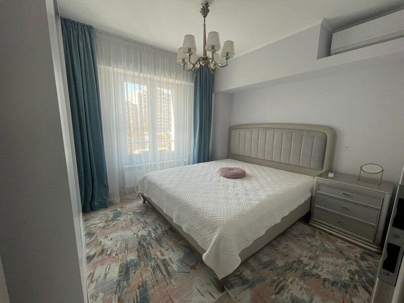 Piata Alba Iulia, Decebal, inchiriere apartament 3 camere